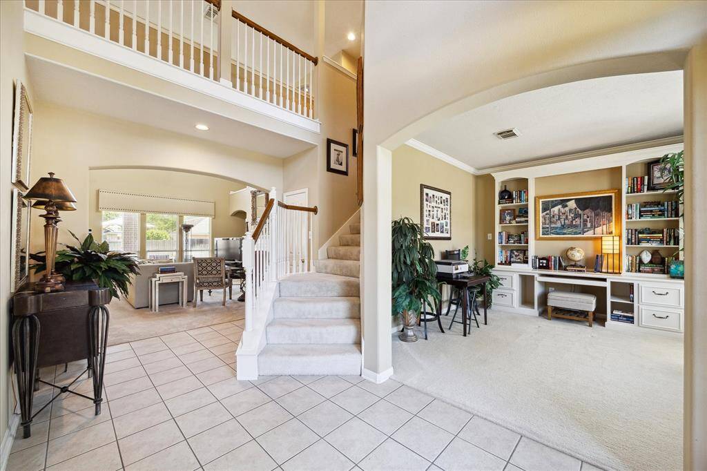 WELCOME HOME!