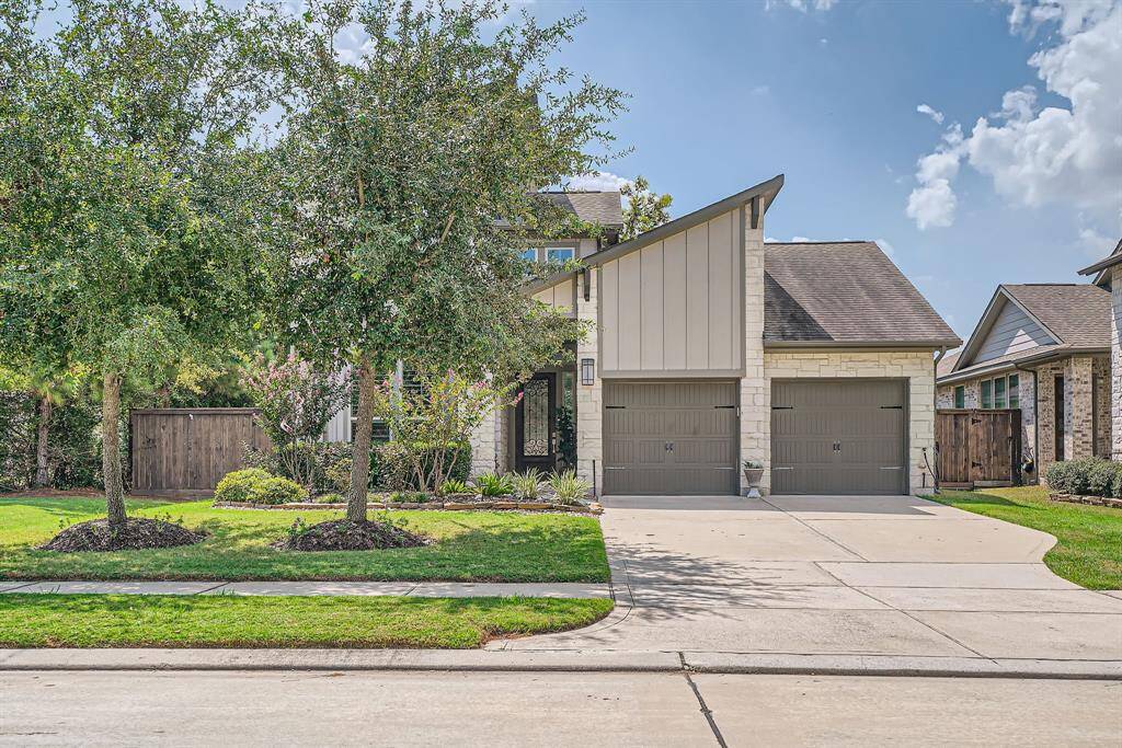 13224 N Salmon River Circle
