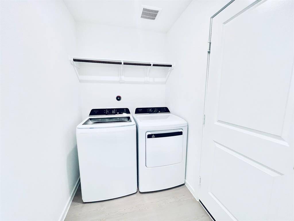 Washer and Dryer Included