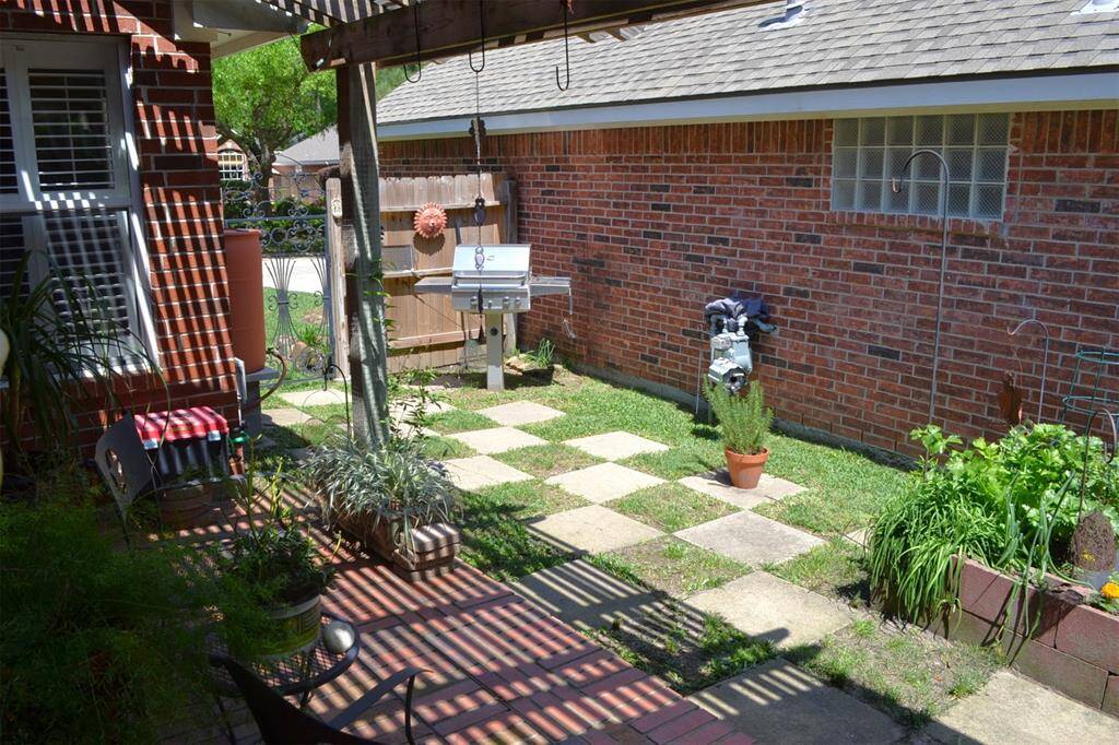Property Image 32