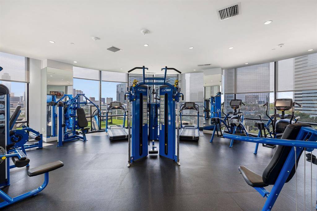 The residents' well-appointed gym.