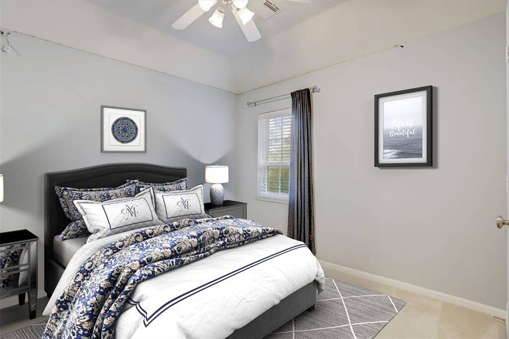 LIGHT-FILLED BEDROOMACCENTED WITH SOFT TONES,OFFERING A TRANQUIL ANDINVITING ATMOSPHERE. *Thisphoto has been virtually staged.