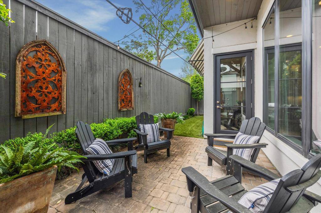 Low maintenance and easy living in this home...a perfect lock & leave