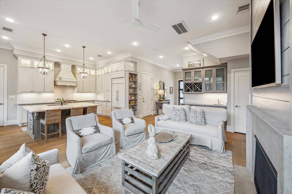 Another view of this great space