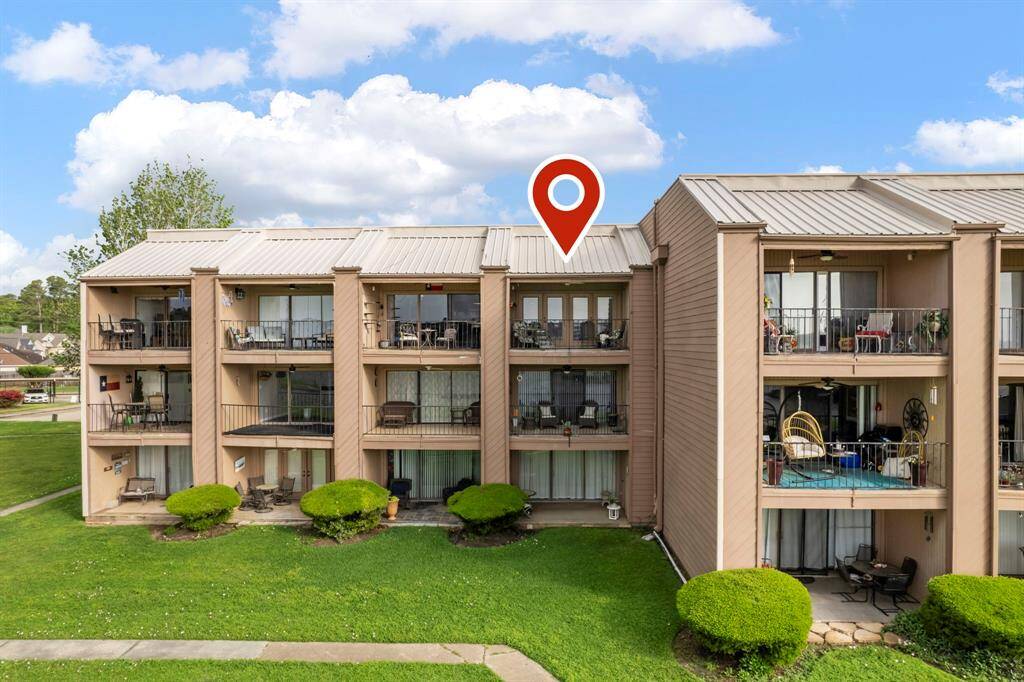 This home is located on the 3rd floor - near stairs and elevator!