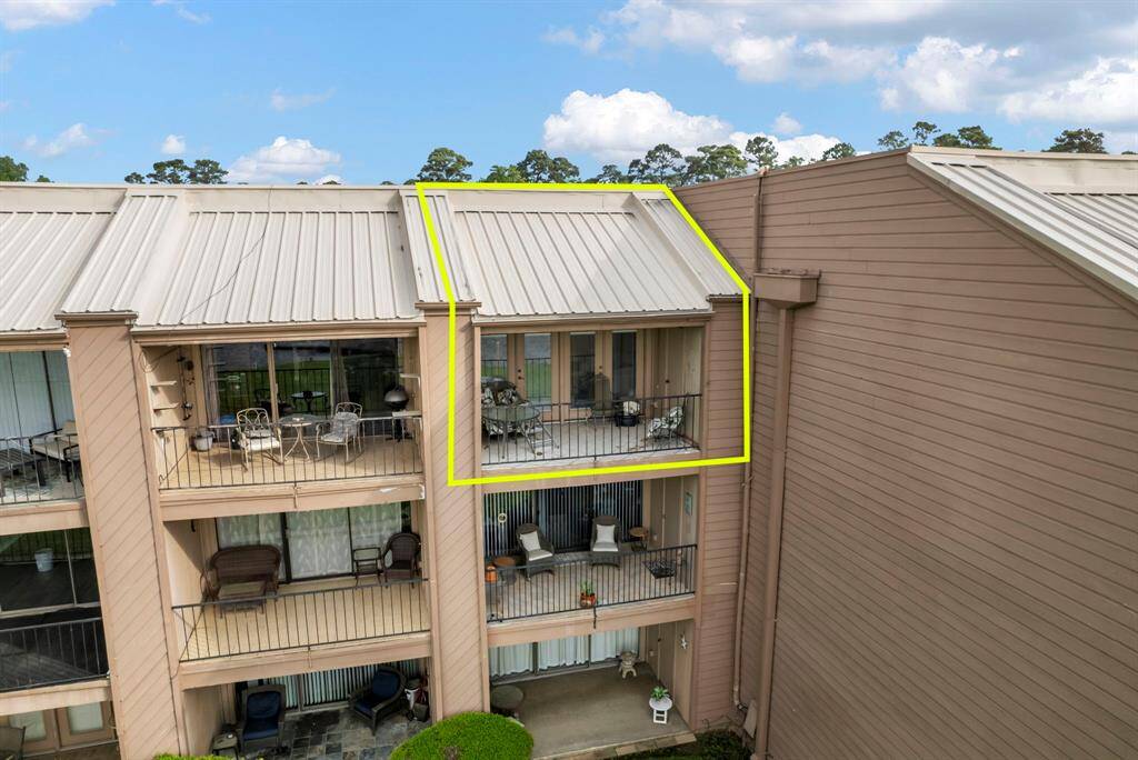 Metal roof is only 2 years old.