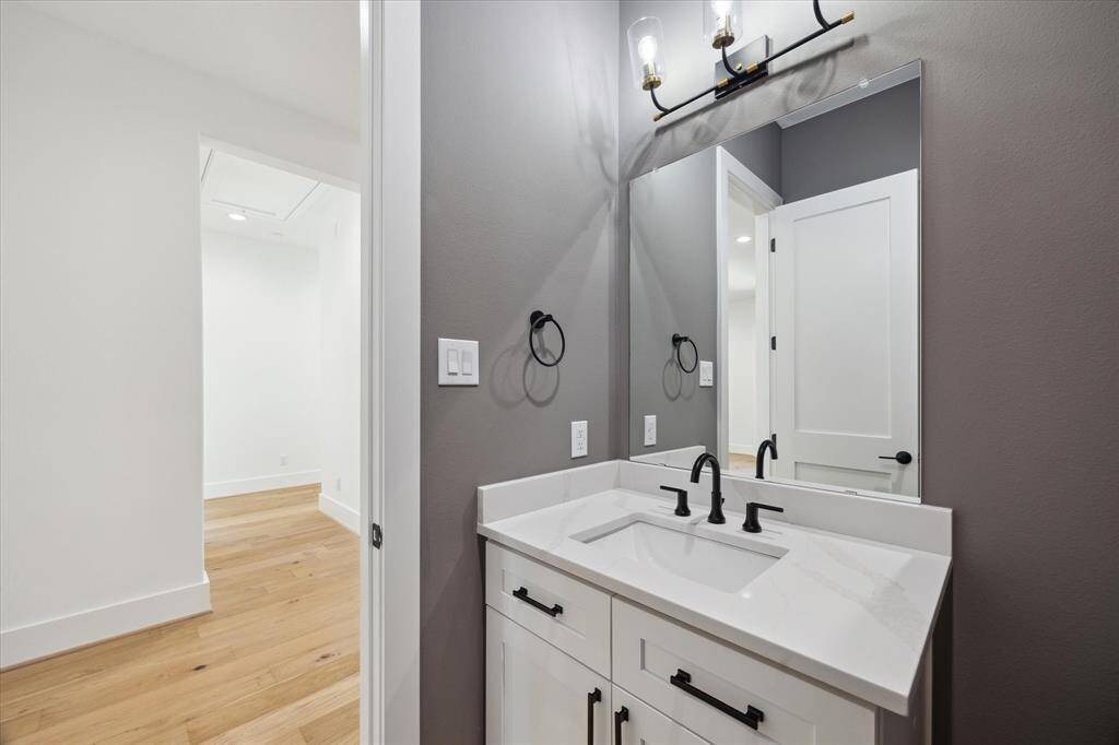 Powder Bath