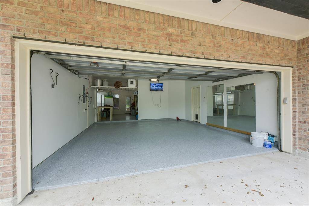 Double-wide driveway and 3 bays, tons of room for all of your toys!
