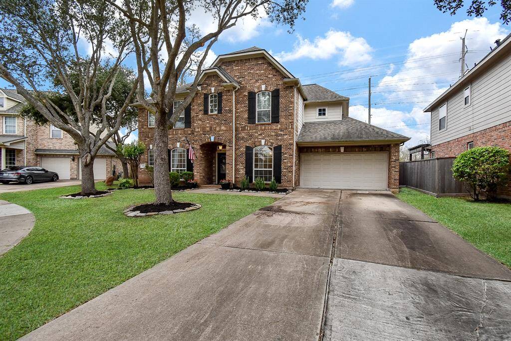 Long driveway for extra parking.
