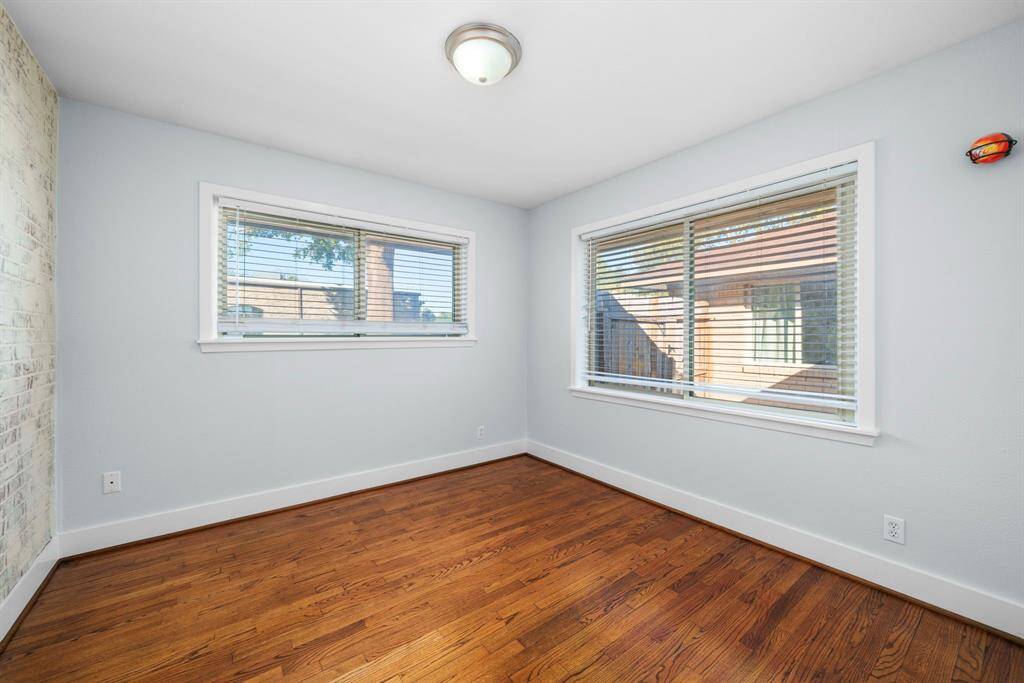 Office/bedrooms.