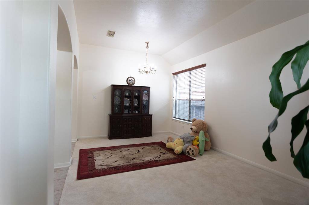 Formal Dining - another look