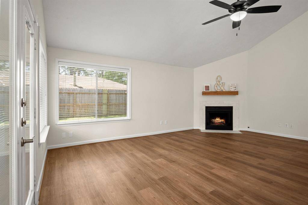 abundant natural light, perfect for everyday meals and entertaining.