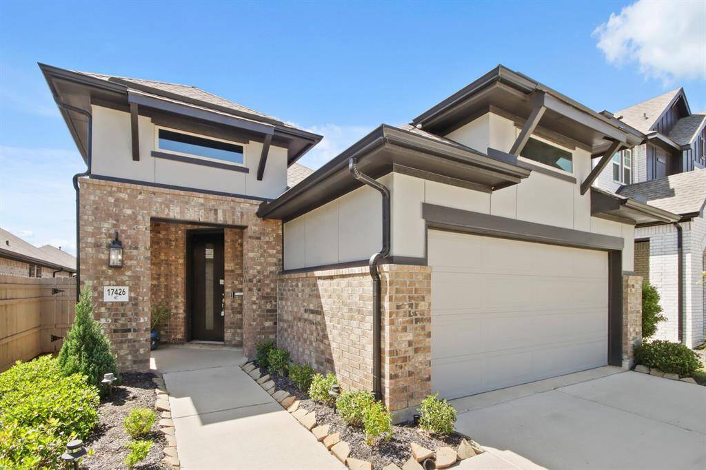 Step into modern comfort with this charming 4-bedroom, 2-bath home, built in 2022. Ready for immediate move-in!