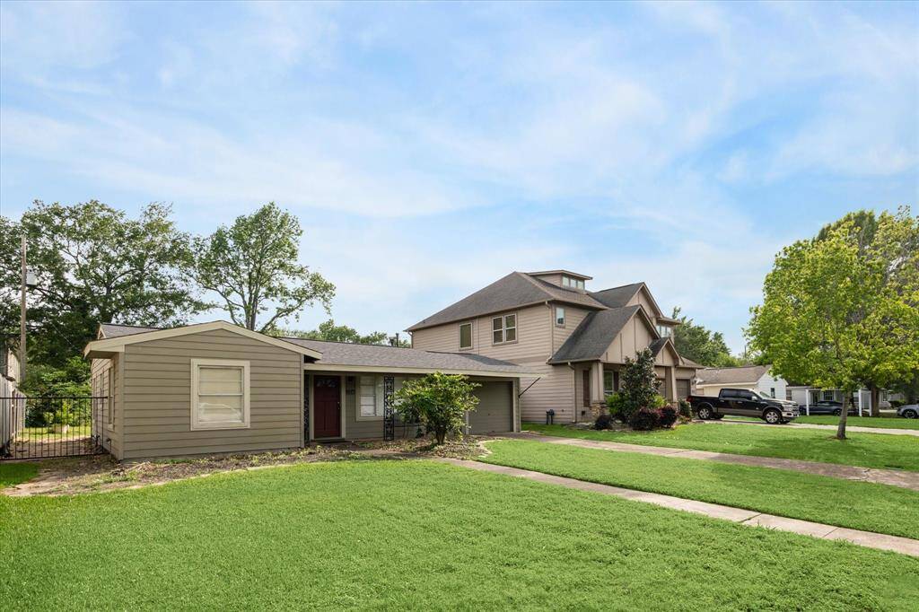 Surrounded by beautifully maintained homes and nearby new construction, offering a glimpse of the area's continued growth and appeal.