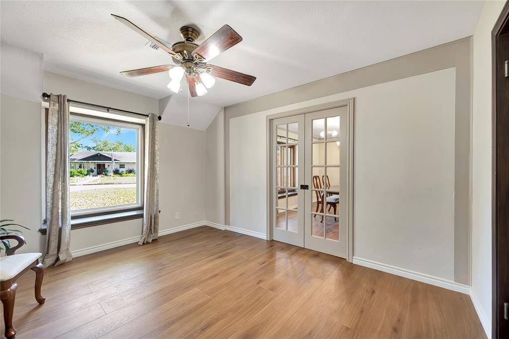 Study/Office with Pocket Doors