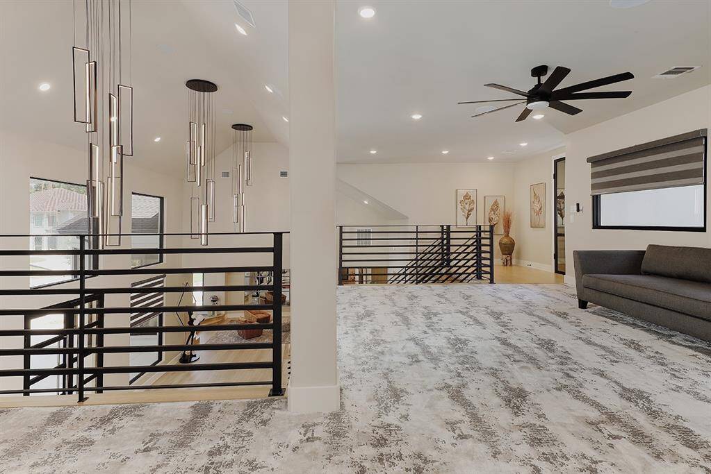 The silk and wool carpet with memory foam pad underneath makes you feel like you're walking on a cloud!