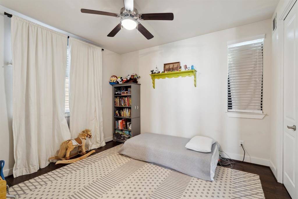 2nd bedroom suite with full bath.