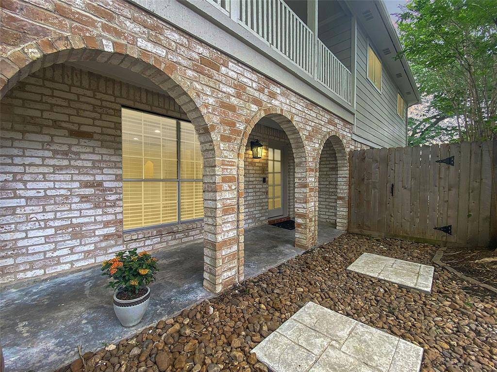 Classic archways framing your front patio.