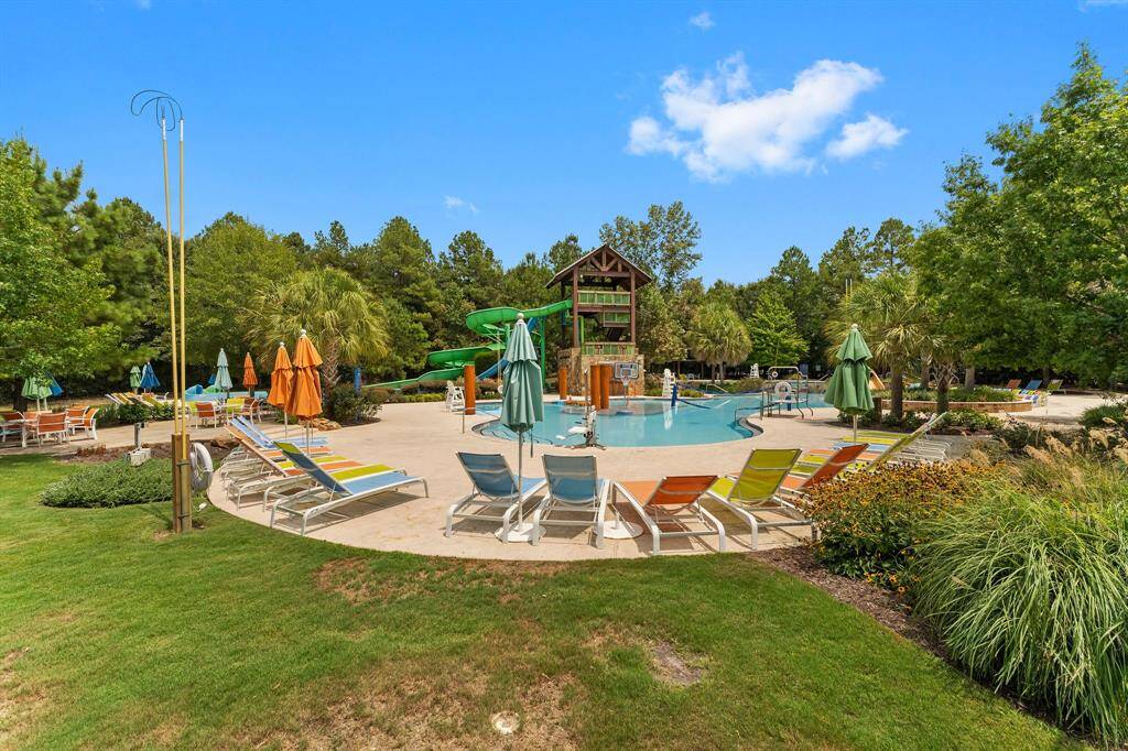 Pool in Woodforest