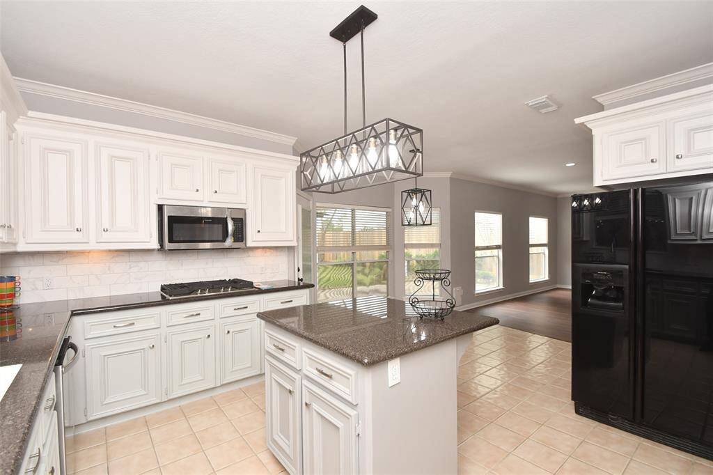 Kitchen Island