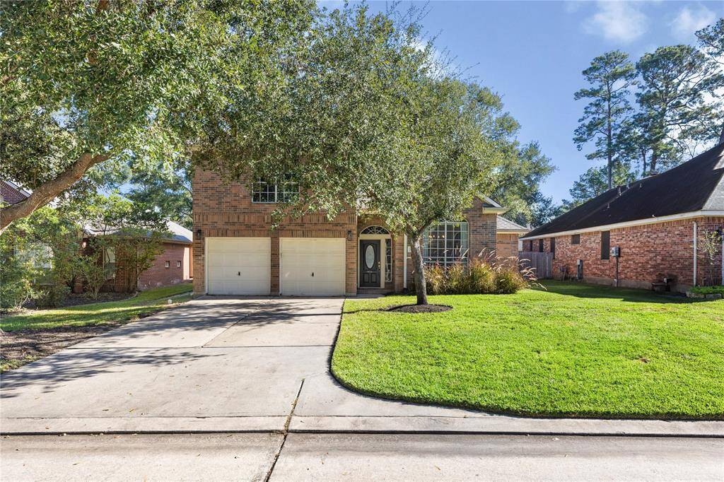 Quiet cul de sac street located a short walk from the lake! Never flooded!