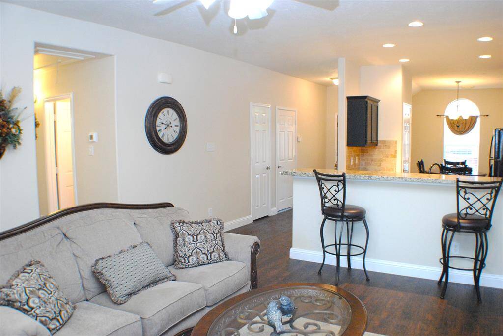 Family room and breakfast bar
