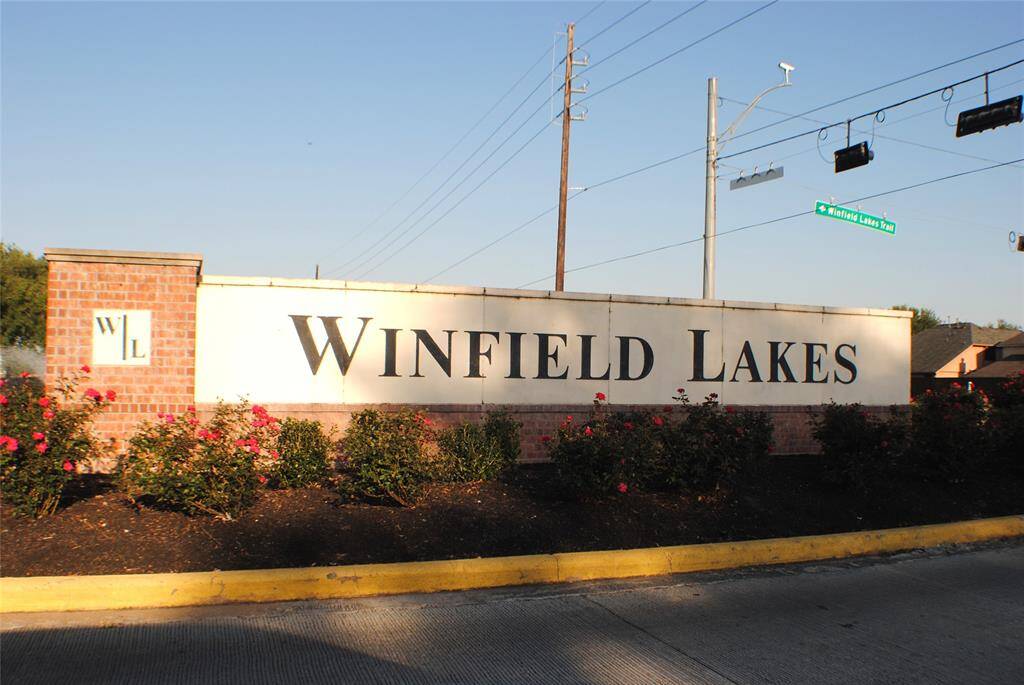 Winfield Lakes features many amenities...
