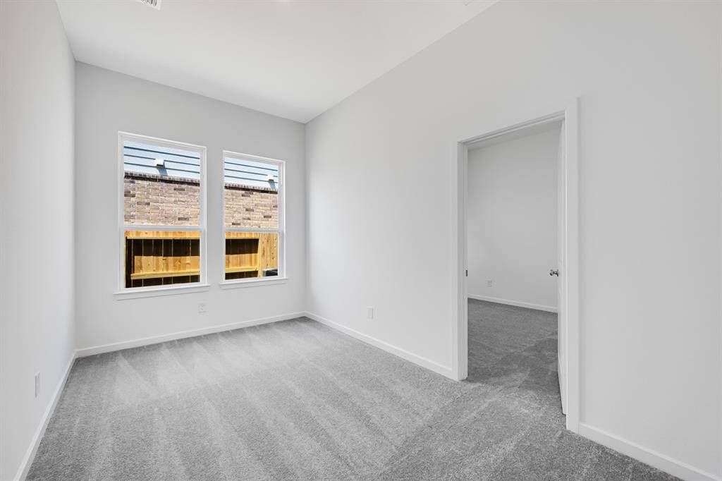 21911 Wycombe Terrace Way ~ Ready Now