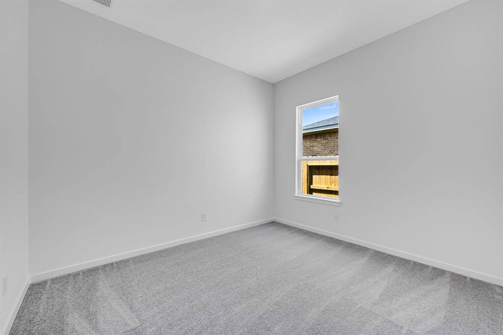 21911 Wycombe Terrace Way ~ Ready Now