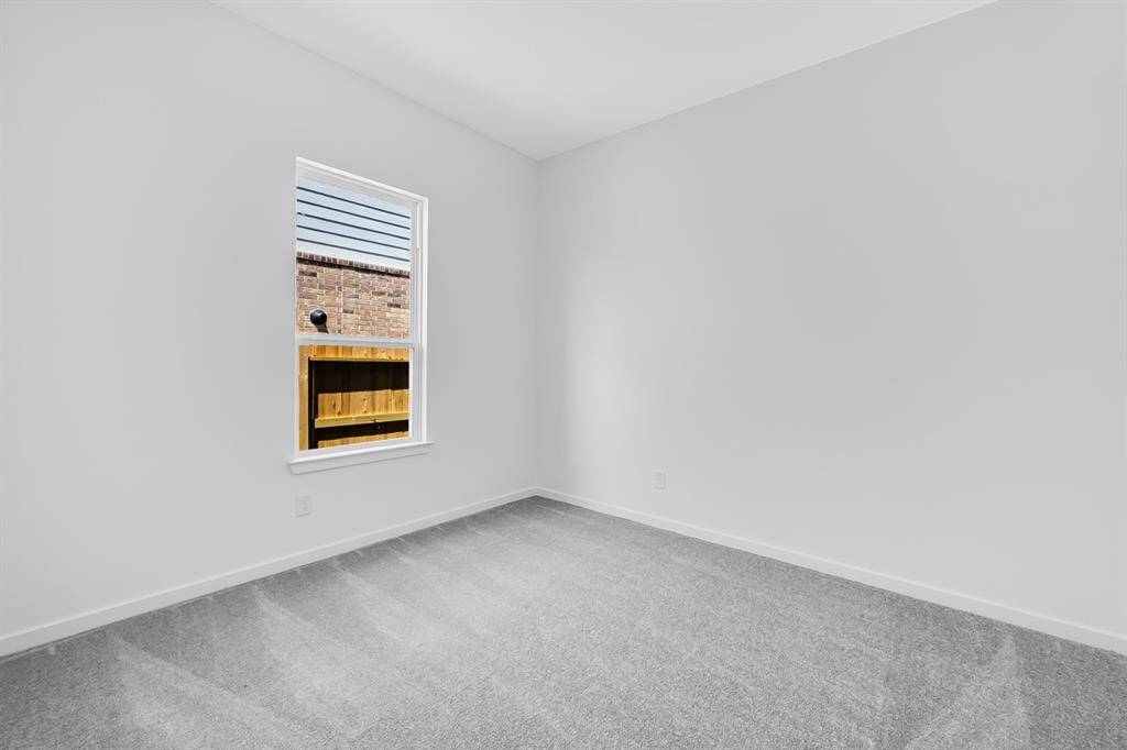 21911 Wycombe Terrace Way ~ Ready Now