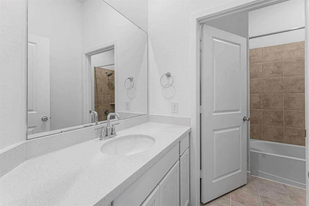 21911 Wycombe Terrace Way ~ Ready Now