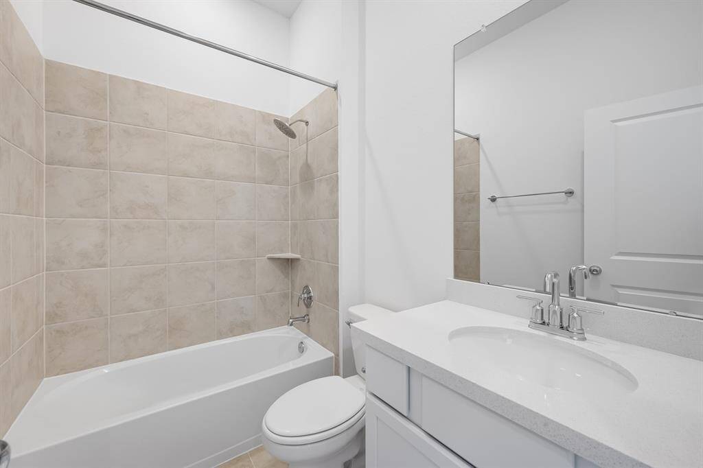 21911 Wycombe Terrace Way ~ Ready Now