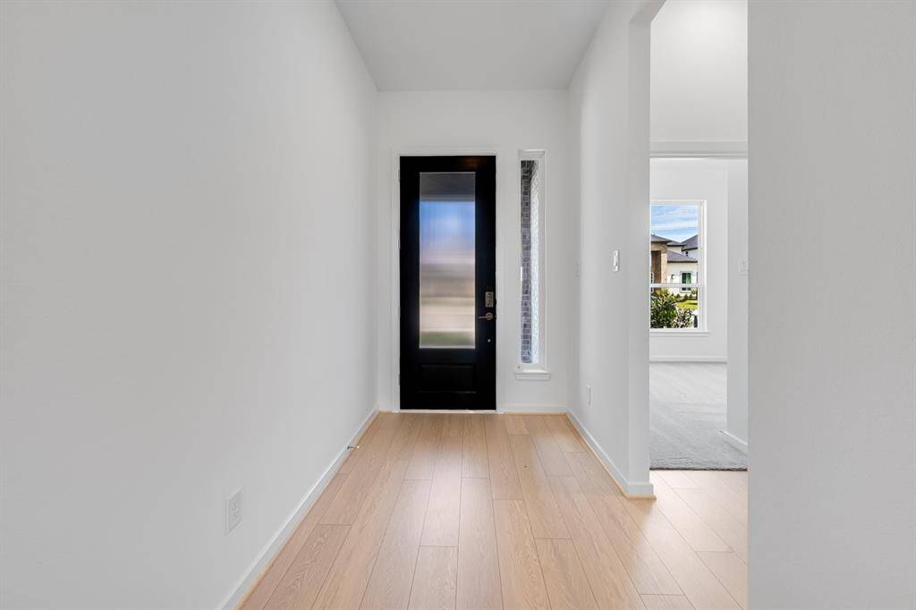 21911 Wycombe Terrace Way ~ Ready Now