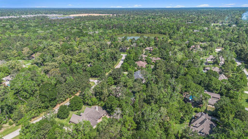 Birds eye view of this fabulous home and neighborhood.