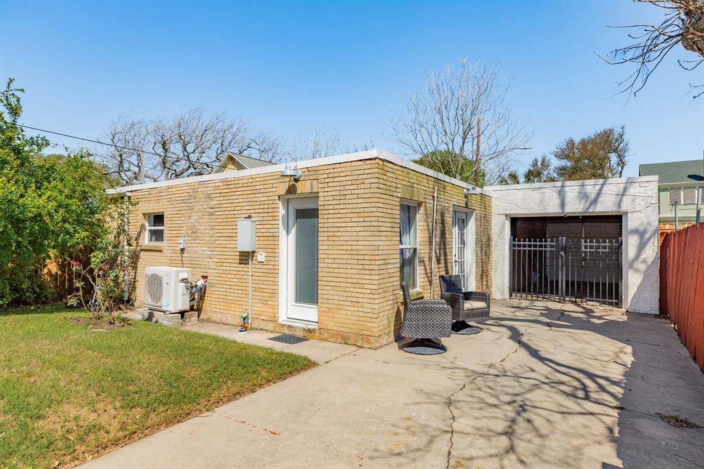 Garage apartment with view of the attached garage. The garage has an automatic door which opens on the north side.