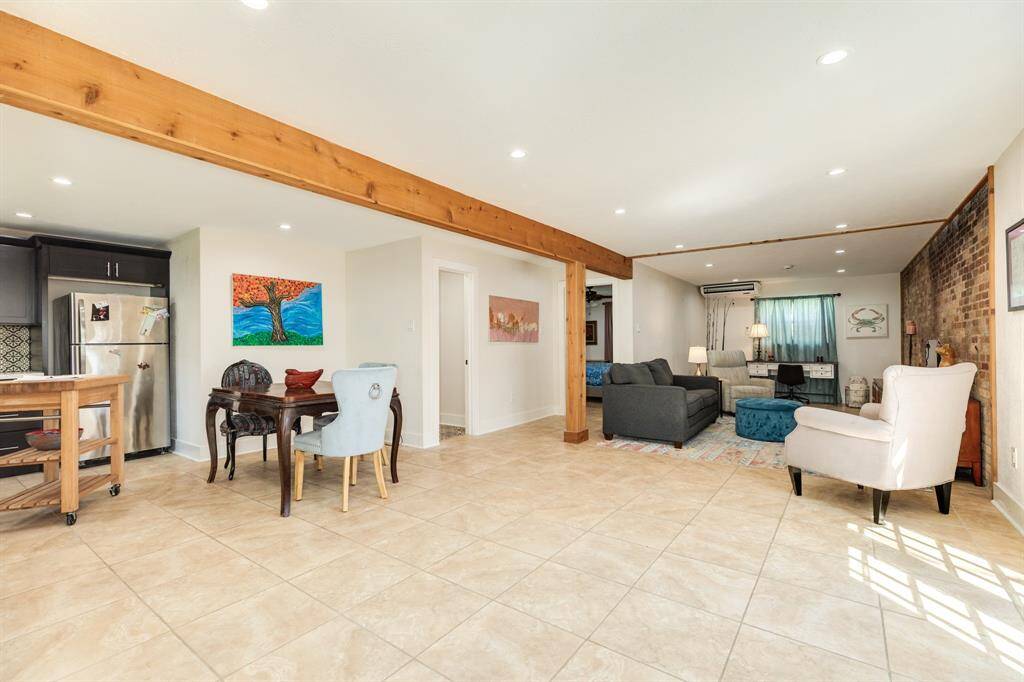 Garage apartment