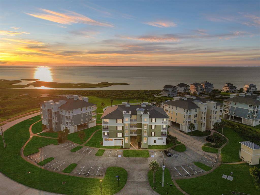 This is one of the MOST sought-after locations on the Bay side!