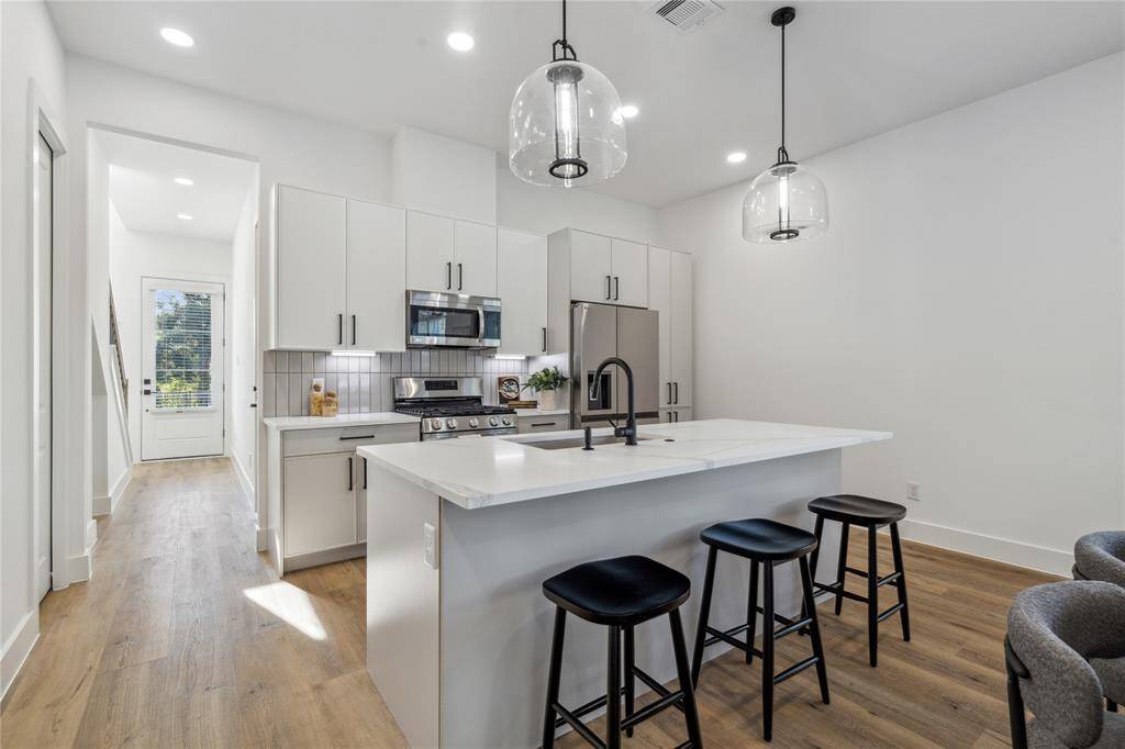 Vecino Homes introduces one of it's last privately gated communities priced in the mid $300's. This stunning open floor plan design features depth with 10 ft ceilings.
