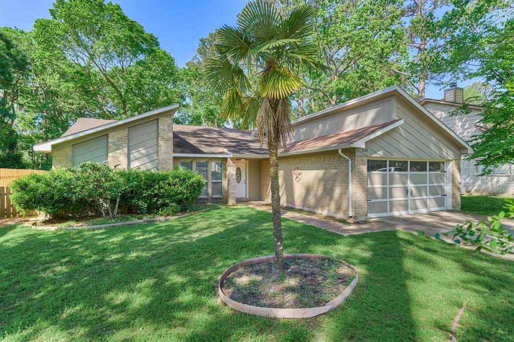 Shady front yard to help keep your home cool in the summer!!