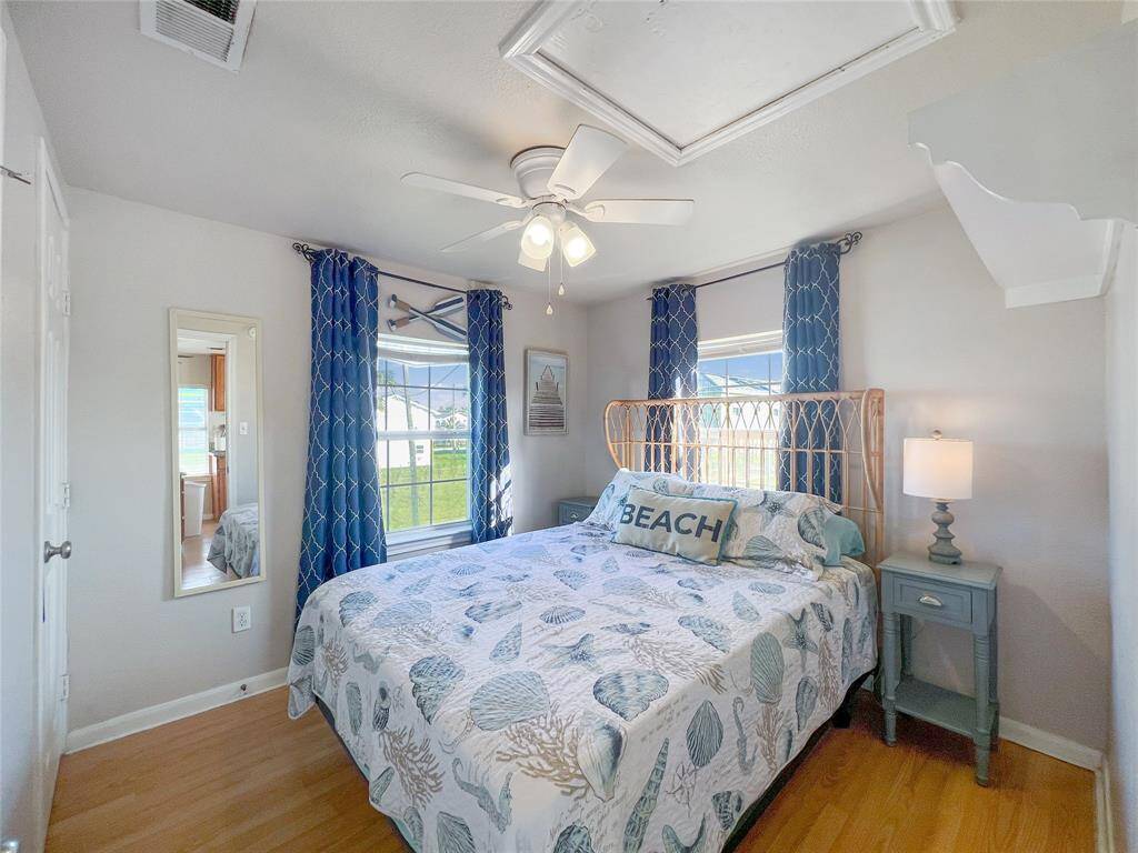 Bedroom #1