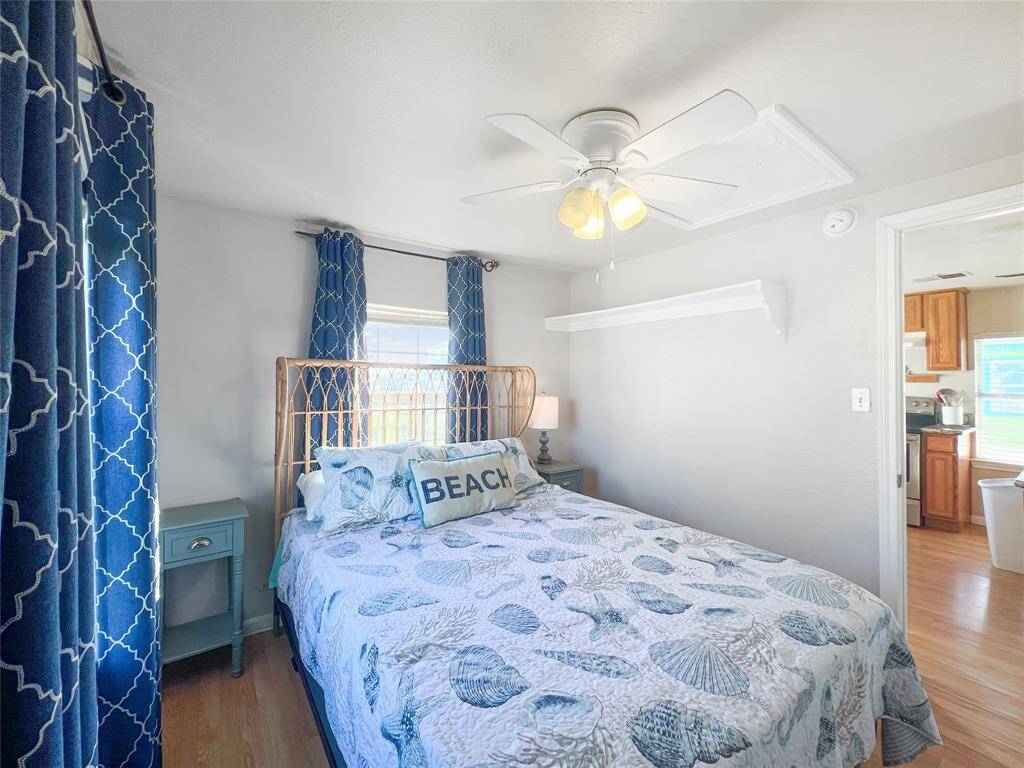 Bedroom #1