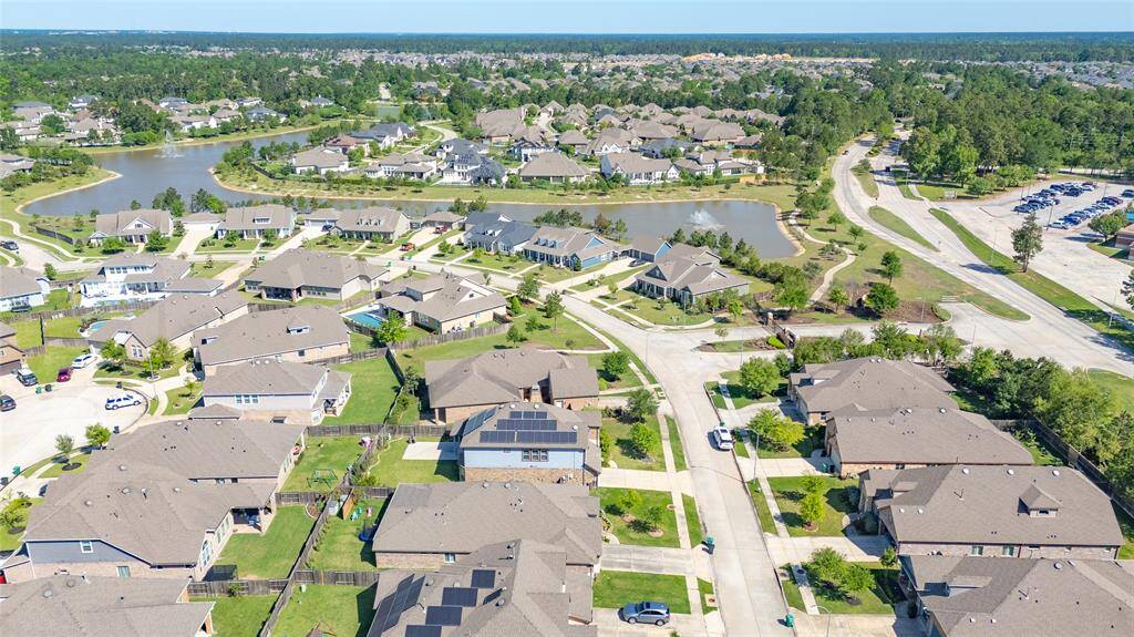 The drive into the community is stunning. The community is a master planned community surrounded by trees and nature. You will have a sense of pride when guests come visit you.