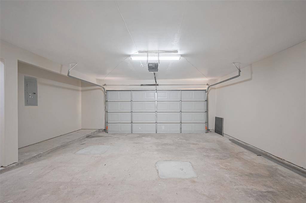 2 car Garage