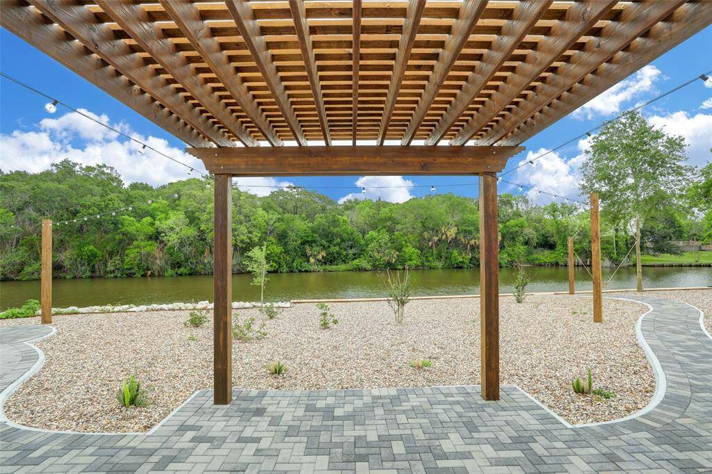 Serene and peaceful community space!