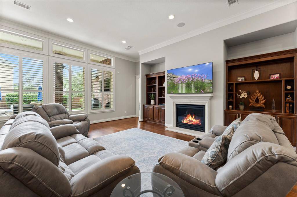 Spacious study with great views out of the front window