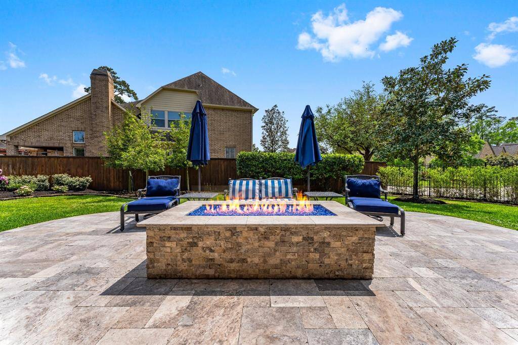 Nice covered patio with upgraded stone decking