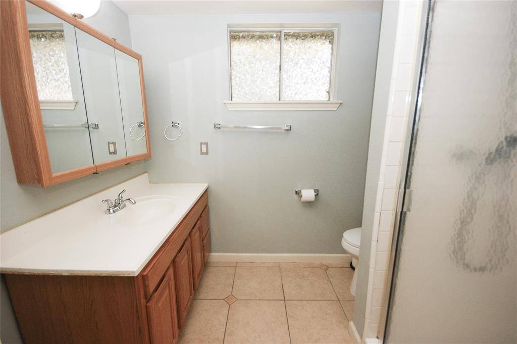 MAIN BATH