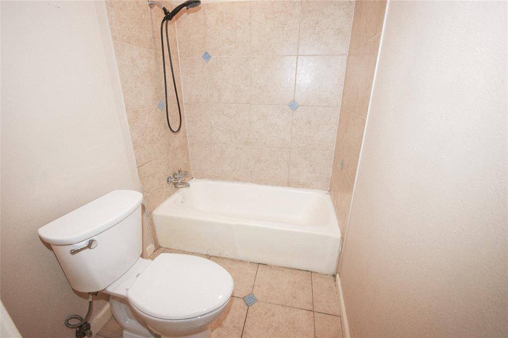 SECOND FULL BATH