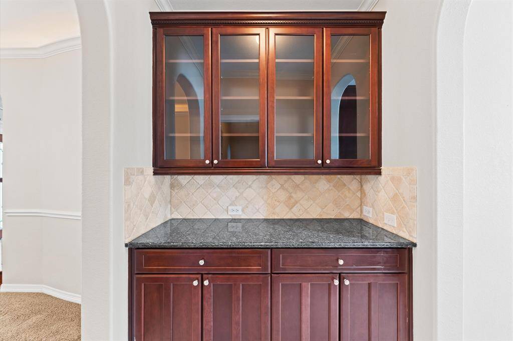 Butler's Pantry