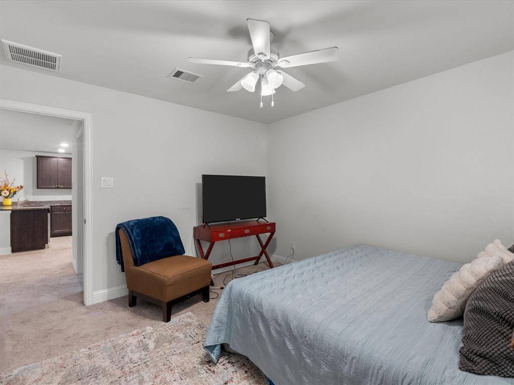 Each room is equipped with a ceiling fan